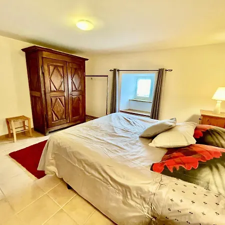 Holiday home La Colline Du Chat Perche *